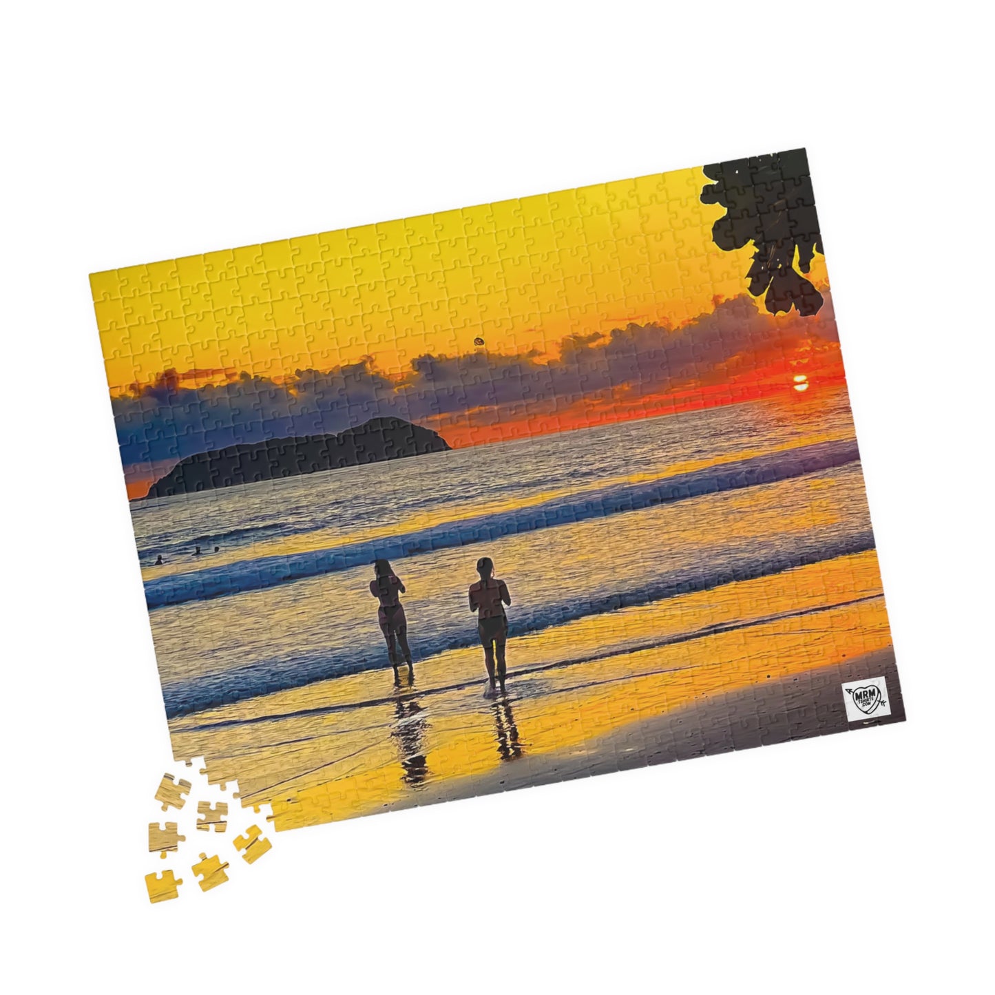 8 - Costa Rica beach two hot women - Puzzle
