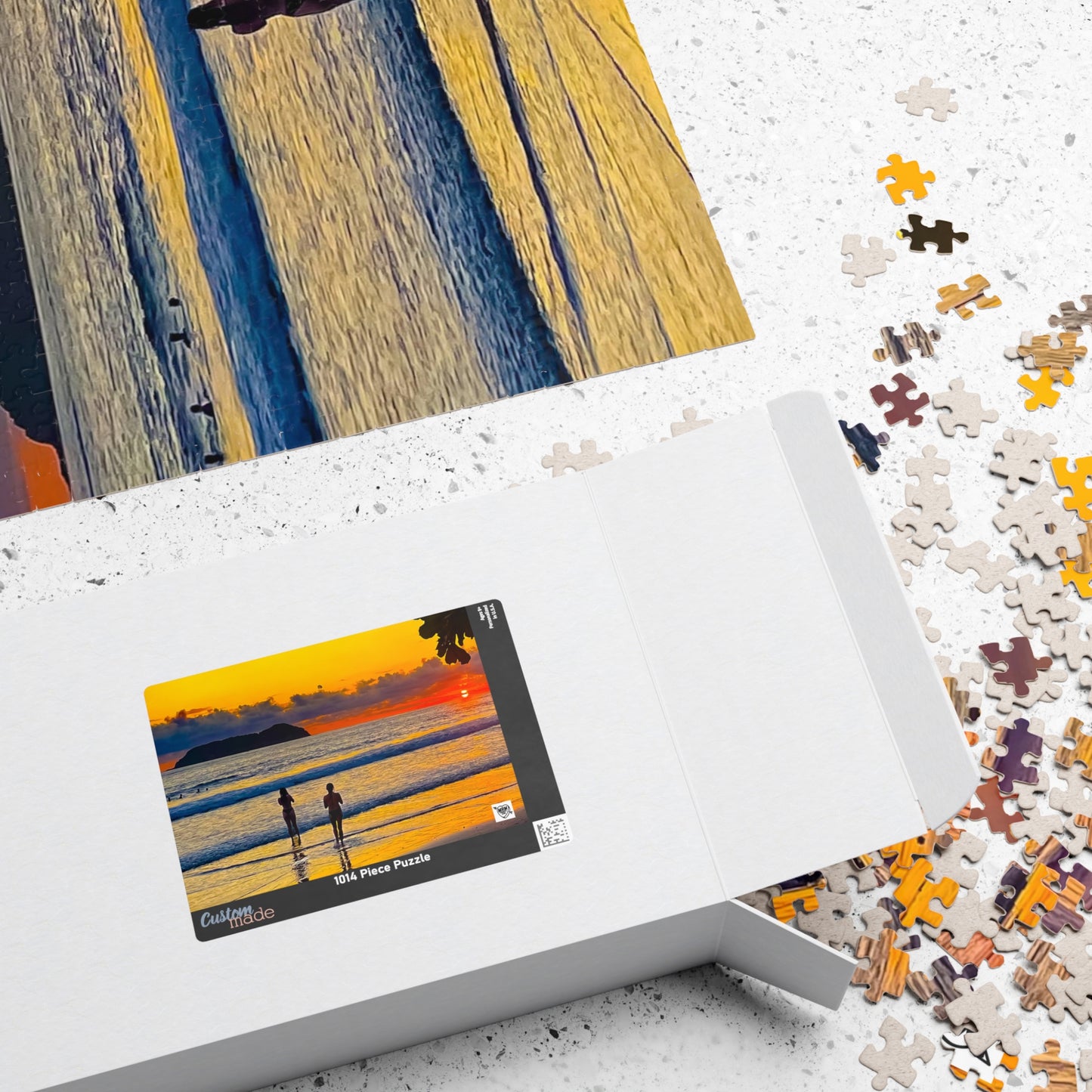 8 - Costa Rica beach two hot women - Puzzle
