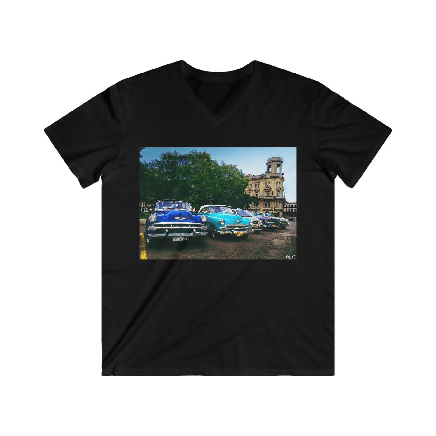 8 - Cuba Car - 1 V-Neck